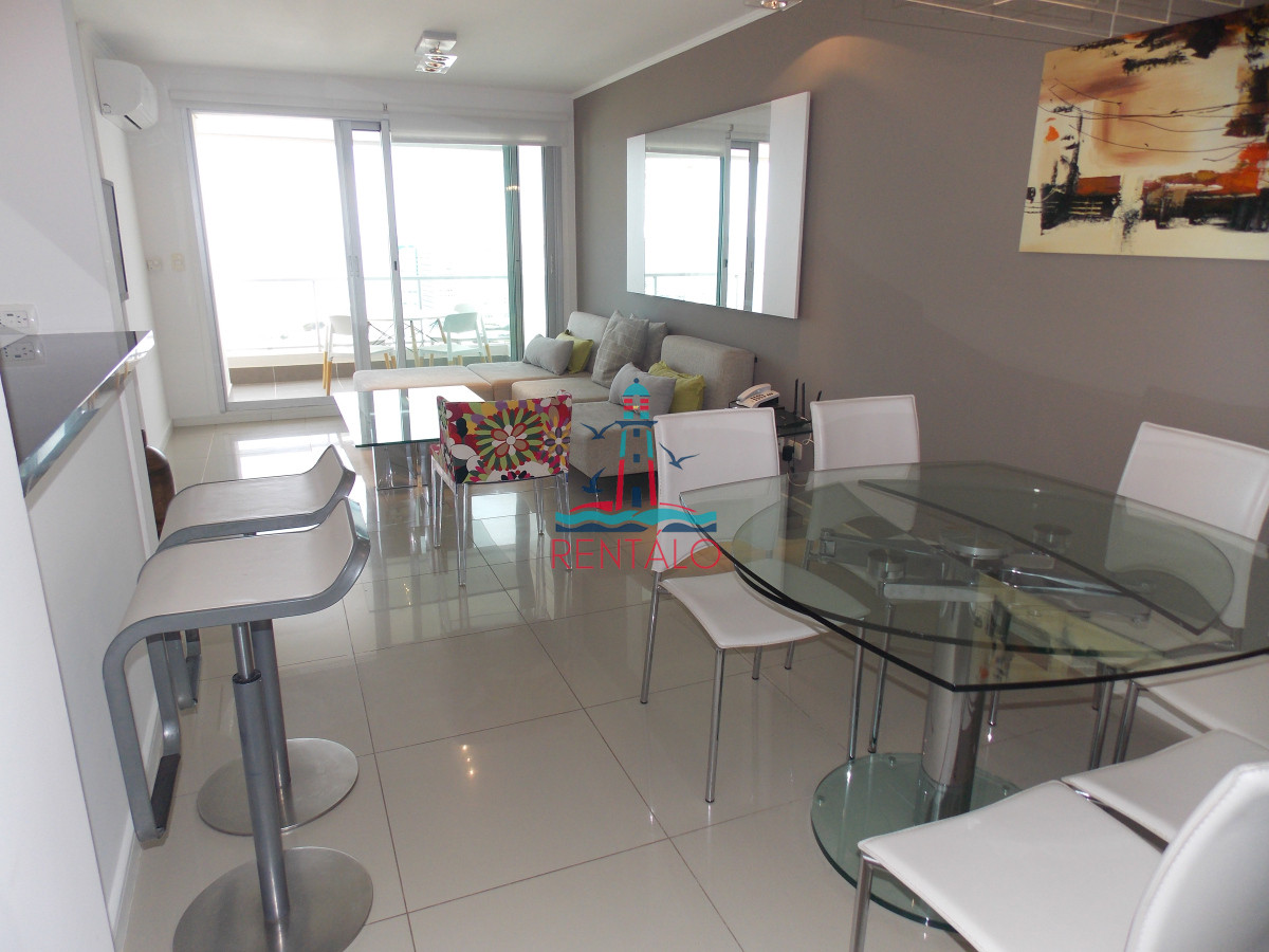 Apartamento ID.50 - Apartamento en venta 2 dormitorios Punta del Este, Wind Tower 