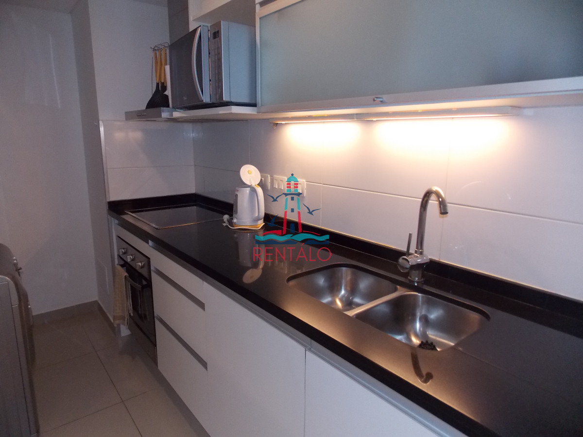 Apartamento ID.50 - Apartamento en venta 2 dormitorios Punta del Este, Wind Tower 