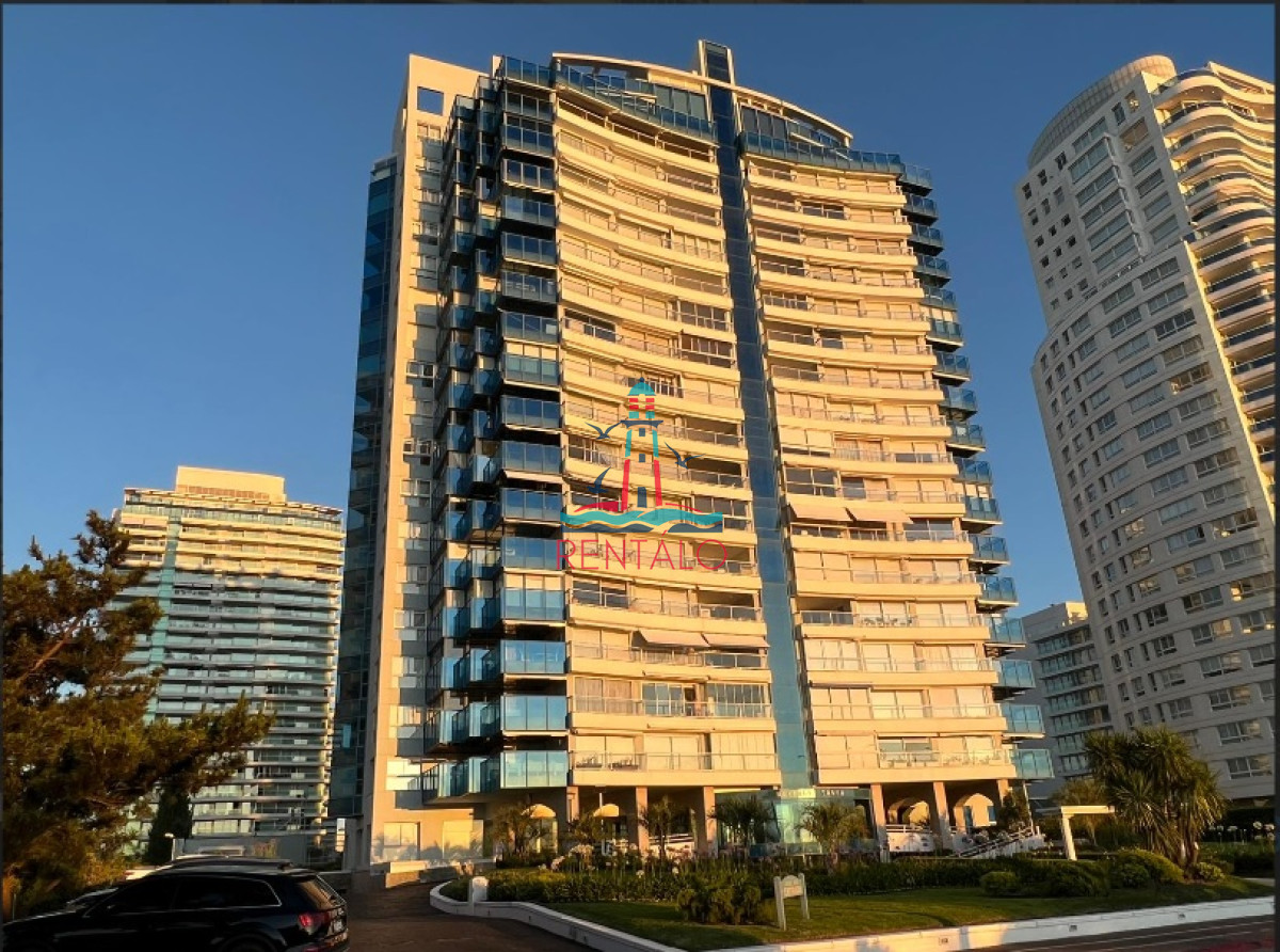 Apartamento ID.65 - Apartamento en venta primera linea vista al mar Punta del este 3 dormitorios