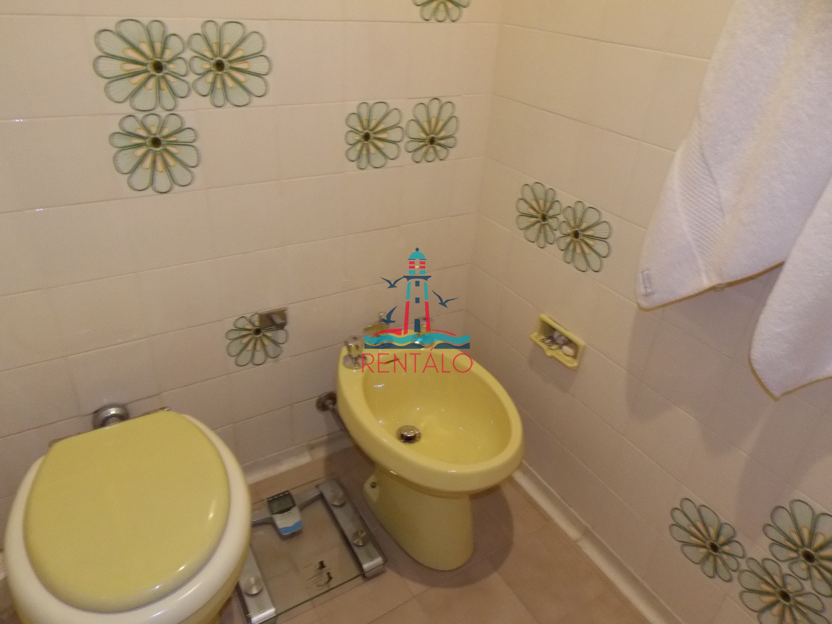 Apartamento ID.51 - Apartamento en venta 2 dormitorios Punta del este primera linea