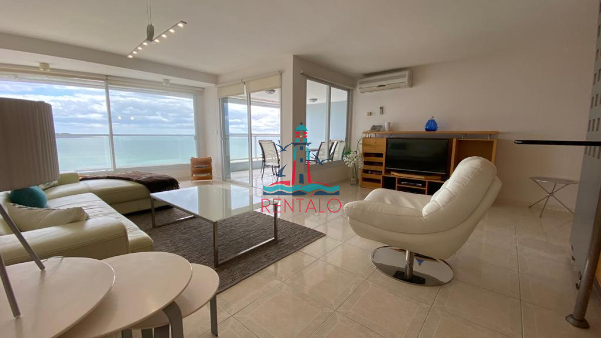Apartamento ID.65 - Apartamento en venta primera linea vista al mar Punta del este 3 dormitorios