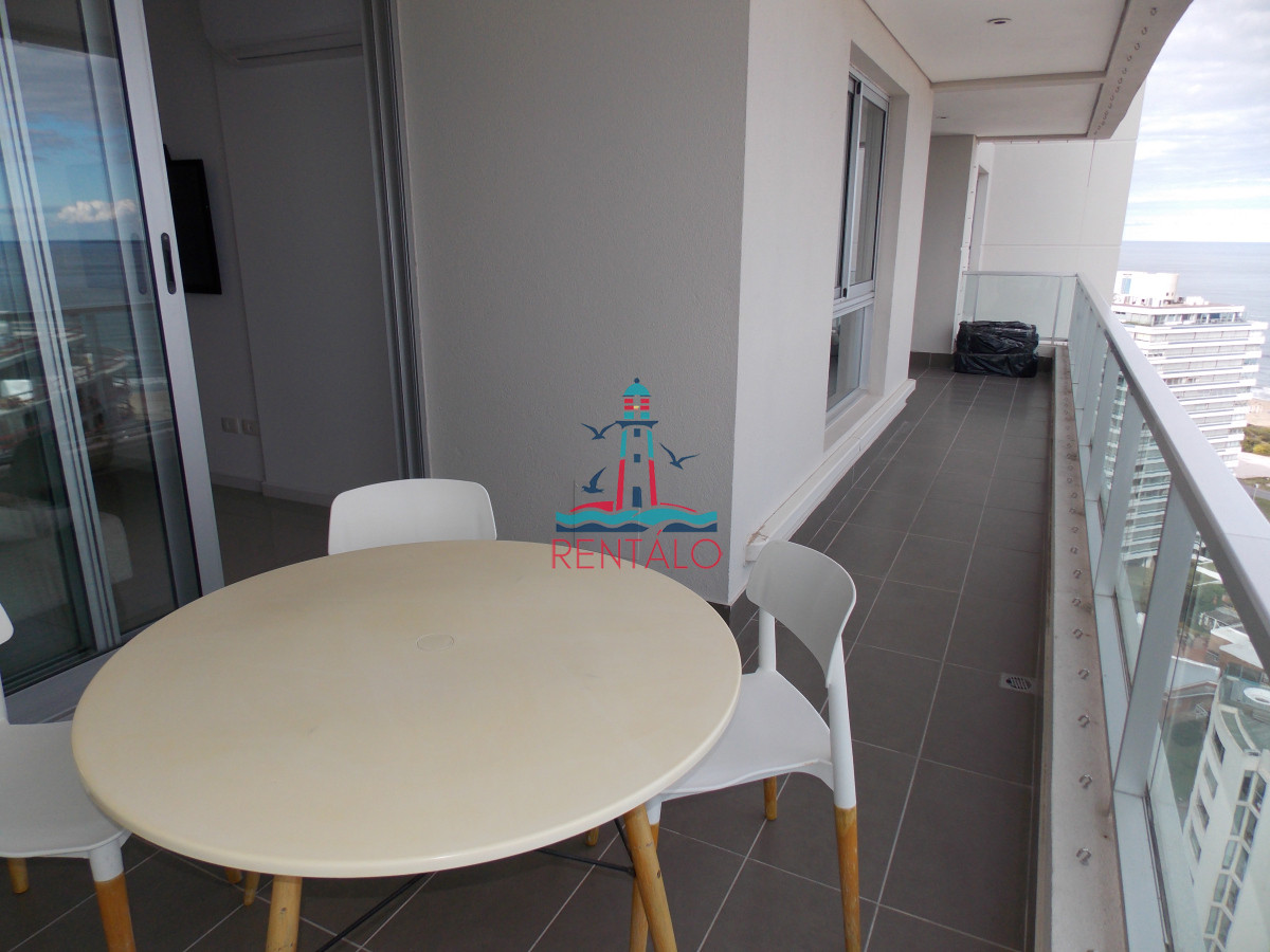 Apartamento ID.50 - Apartamento en venta 2 dormitorios Punta del Este, Wind Tower 