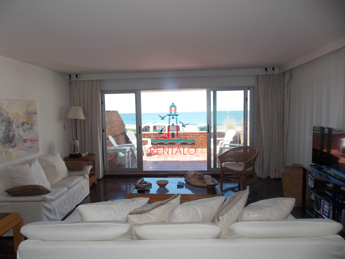 Apartamento ID.56 - Apartamento en venta Punta del Este, primera linea 