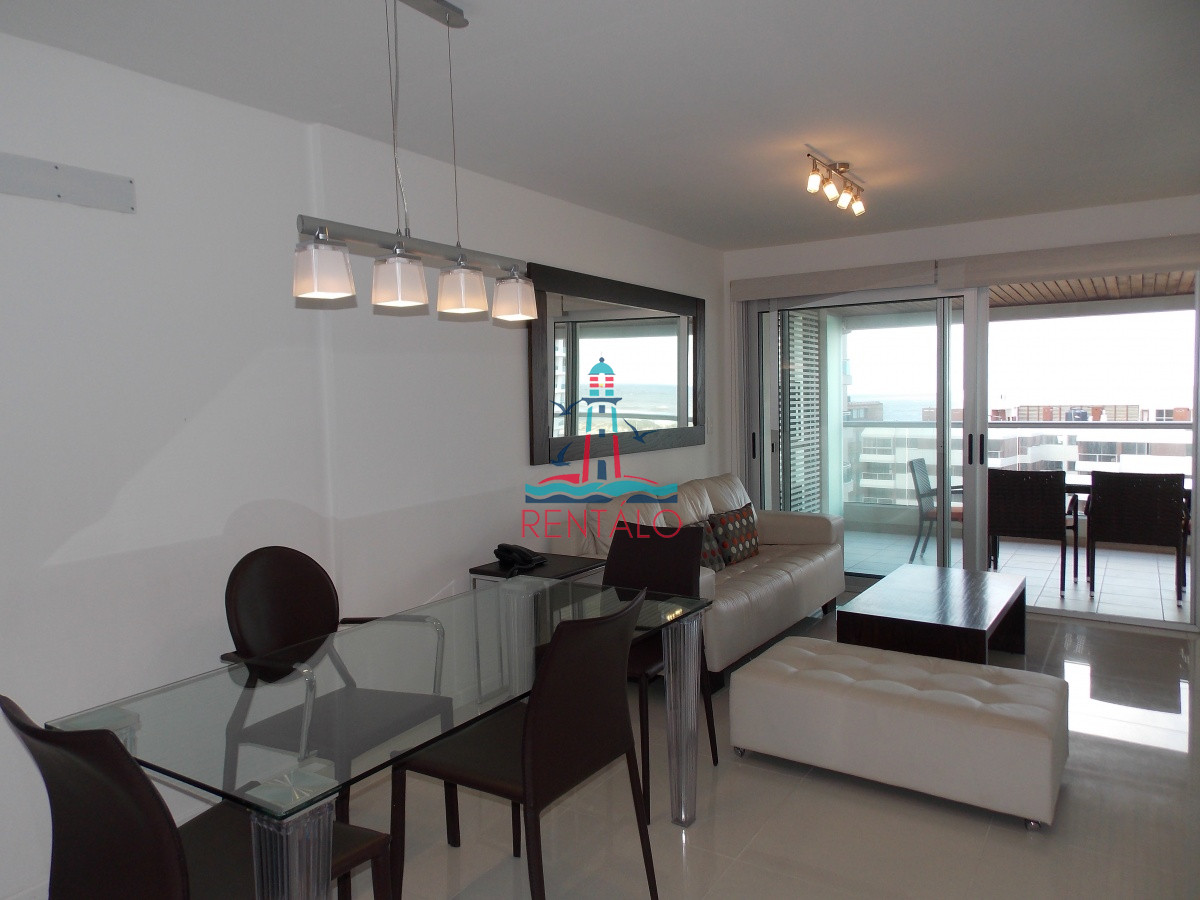 Apartamento ID.42 - Apartamento en venta 2 dormitorios y medio Punta del este