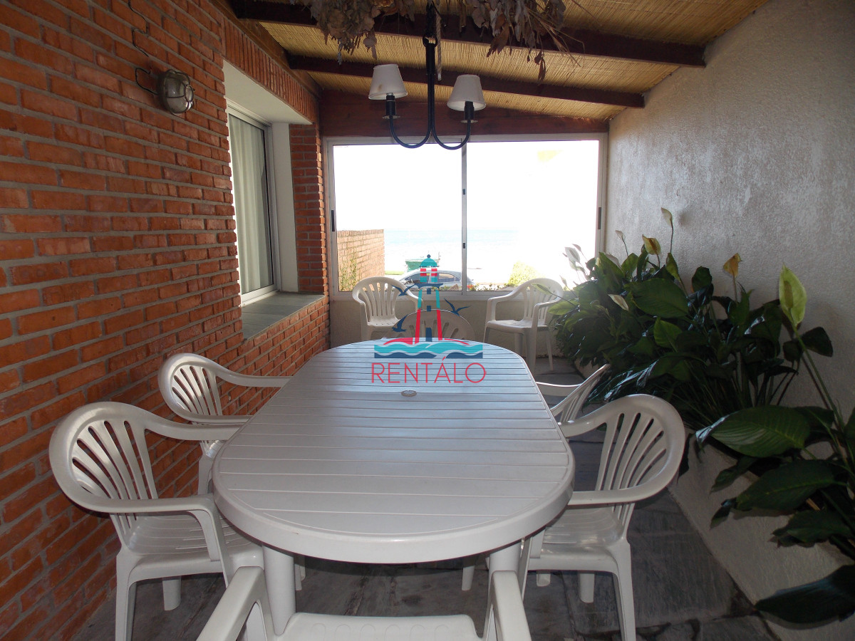 Apartamento ID.56 - Apartamento en venta Punta del Este, primera linea 
