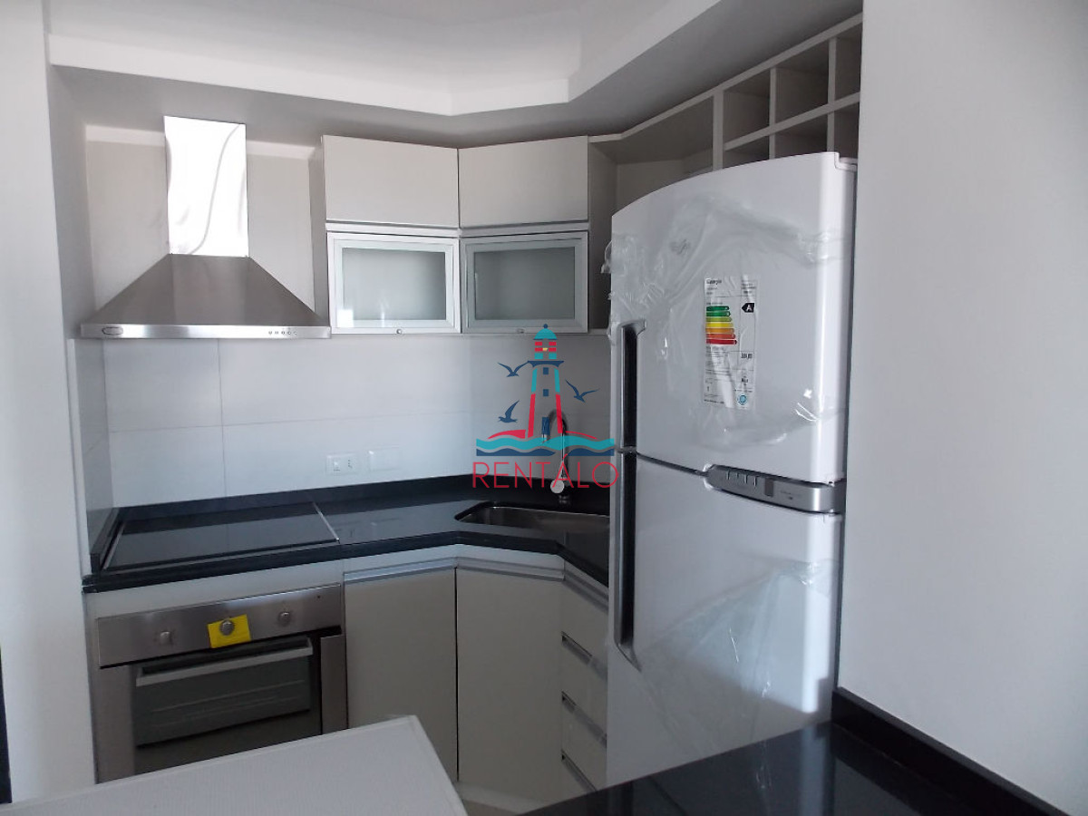 Apartamento ID.42 - Apartamento en venta 2 dormitorios y medio Punta del este