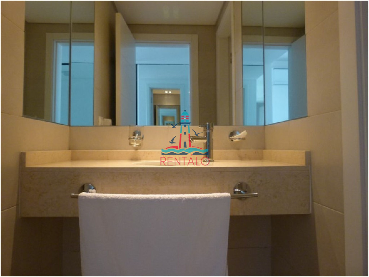 Apartamento ID.50 - Apartamento en venta 2 dormitorios Punta del Este, Wind Tower 