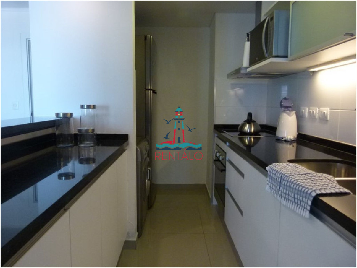 Apartamento ID.50 - Apartamento en venta 2 dormitorios Punta del Este, Wind Tower 