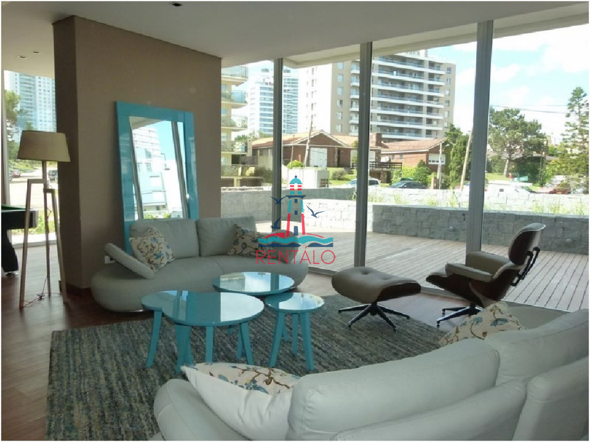 Apartamento ID.50 - Apartamento en venta 2 dormitorios Punta del Este, Wind Tower 