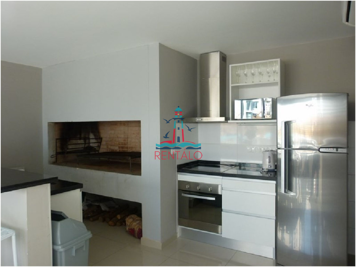Apartamento ID.50 - Apartamento en venta 2 dormitorios Punta del Este, Wind Tower 