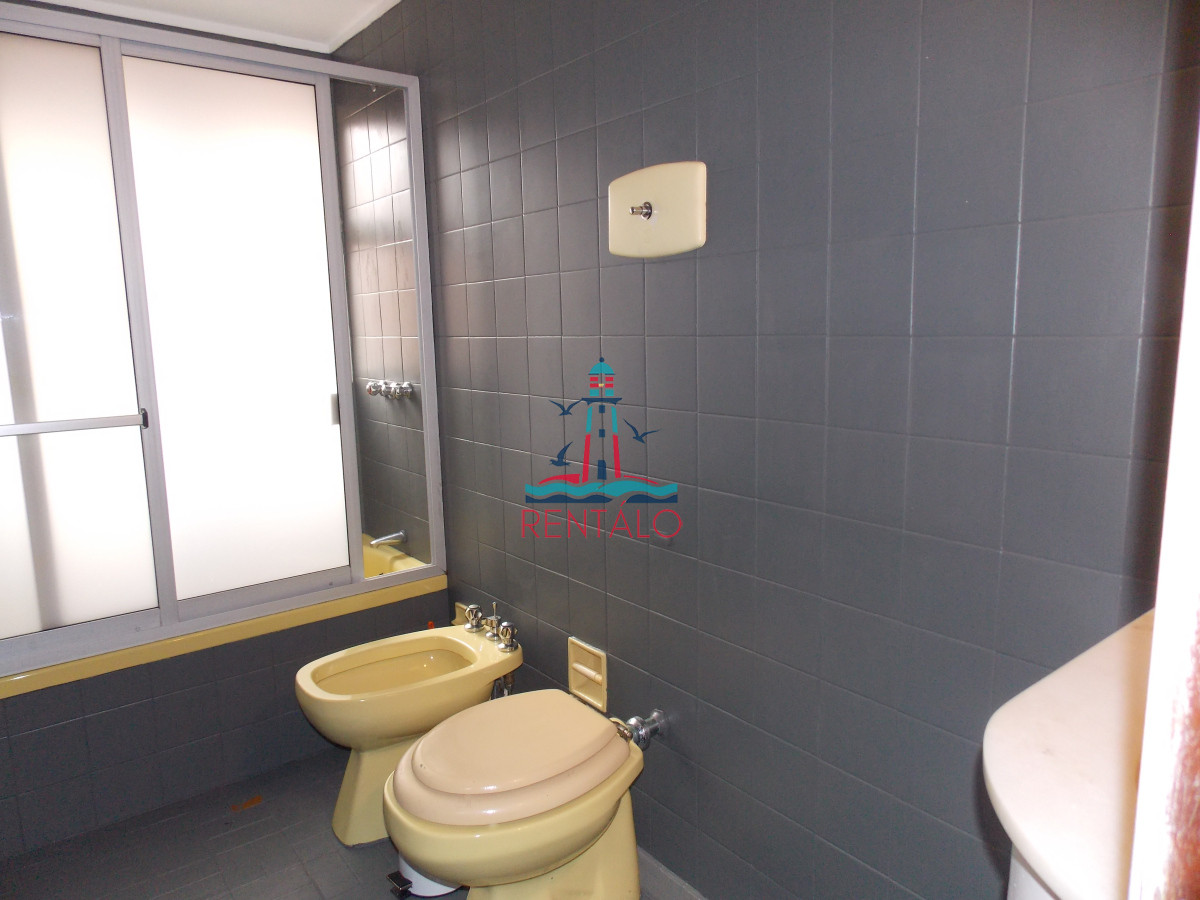 Apartamento ID.56 - Apartamento en venta Punta del Este, primera linea 