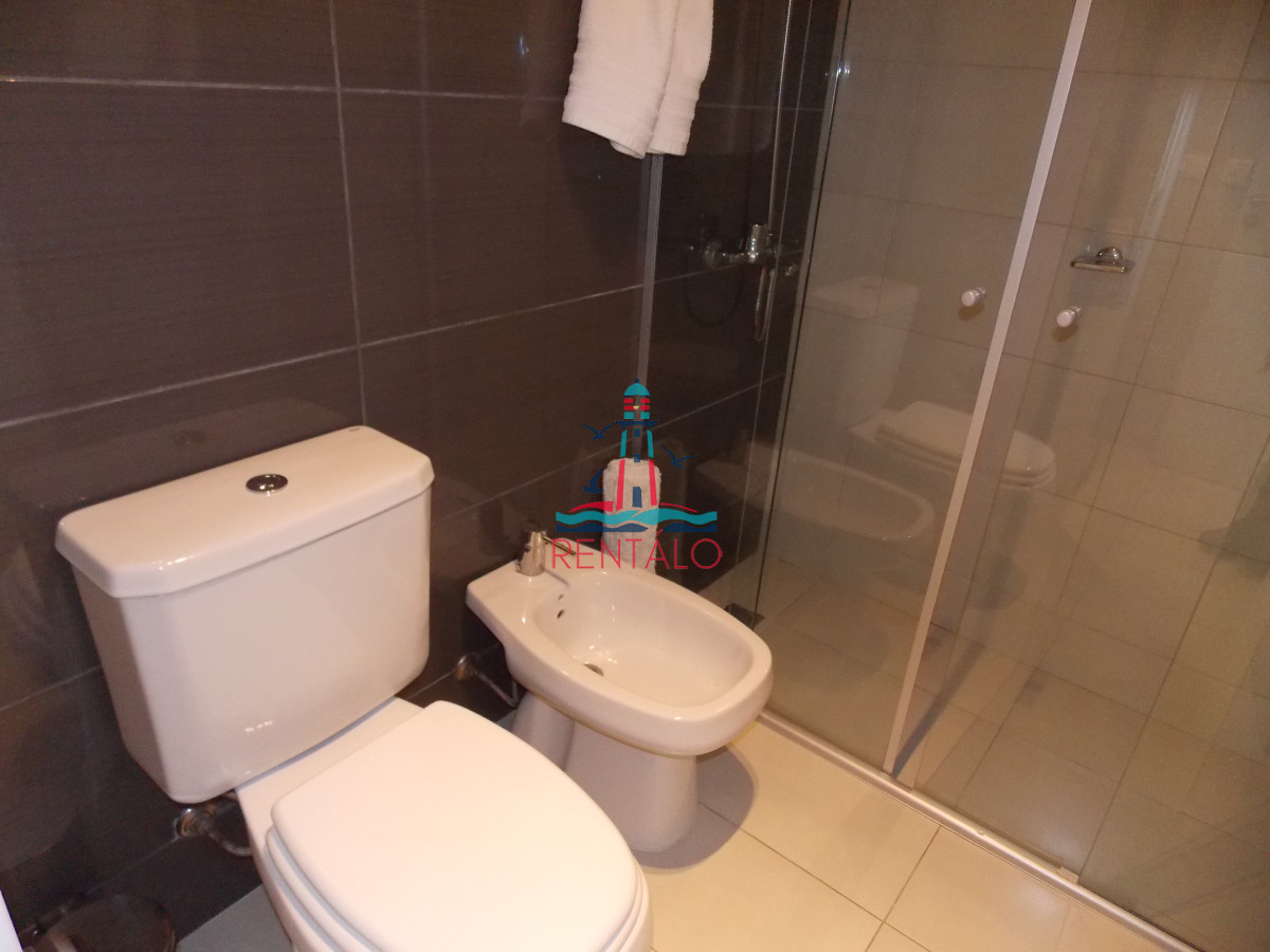 Apartamento ID.50 - Apartamento en venta 2 dormitorios Punta del Este, Wind Tower 