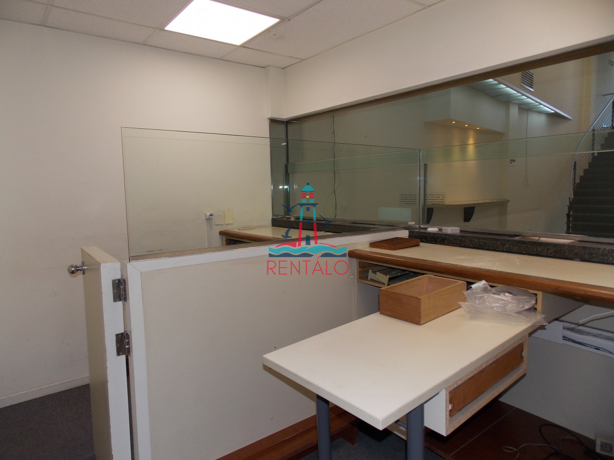 Local Comercial ID.148 - LOCAL EN EL CENTRO DE MALDONADO EN ALQUILER 