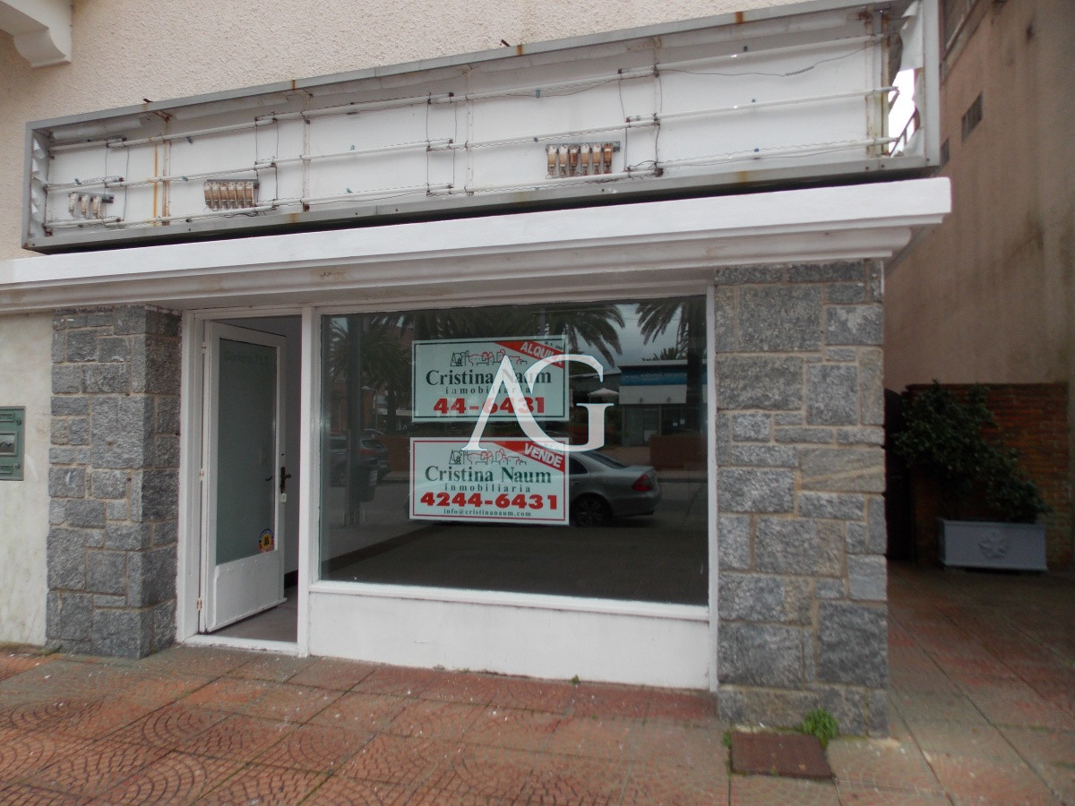 Local Comercial ID.471 - PENINSULA - EXCELENTE LOCAL SOBRE CALLE GORLERO !!!