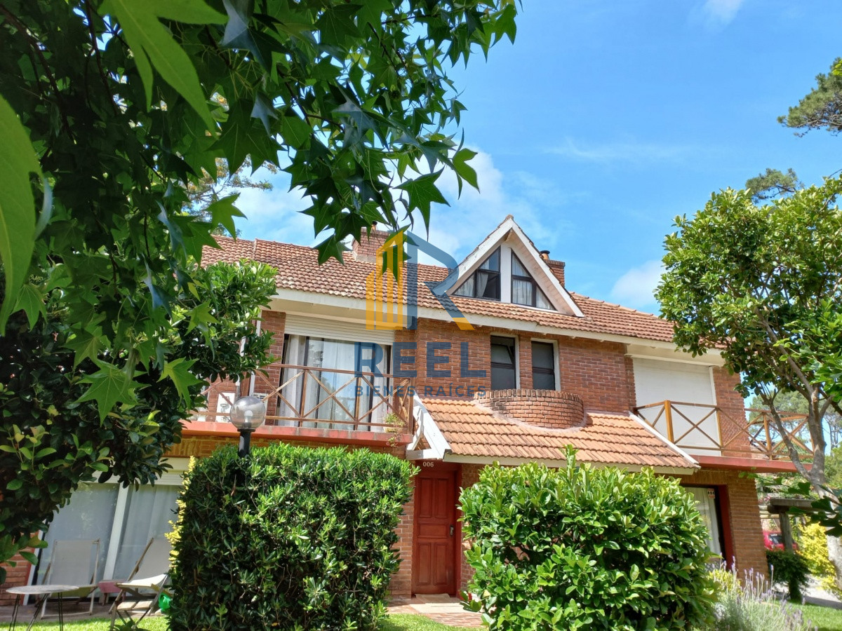 Apartamento ID.80 - DUPLEX TIPO CASA ZONA CANTEGRIL
