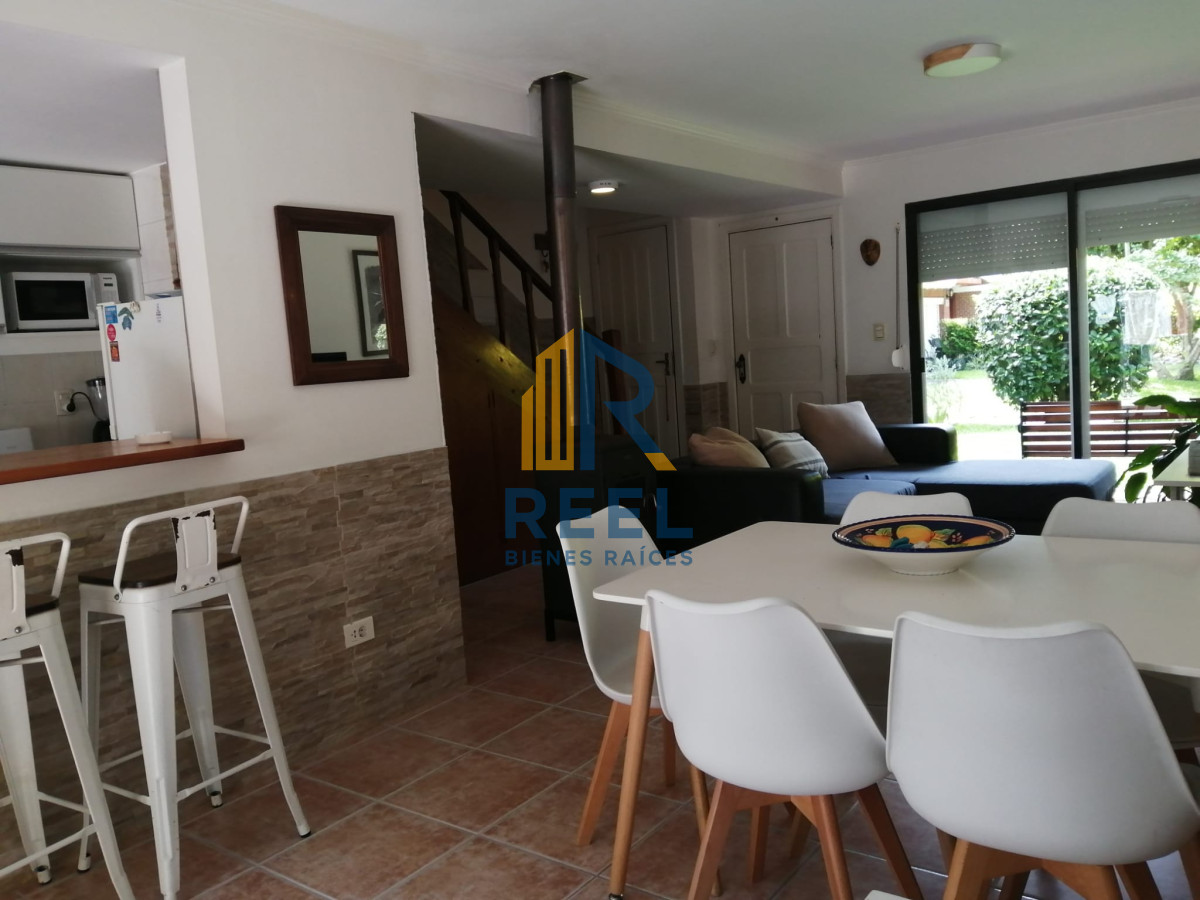 Apartamento ID.80 - DUPLEX TIPO CASA ZONA CANTEGRIL