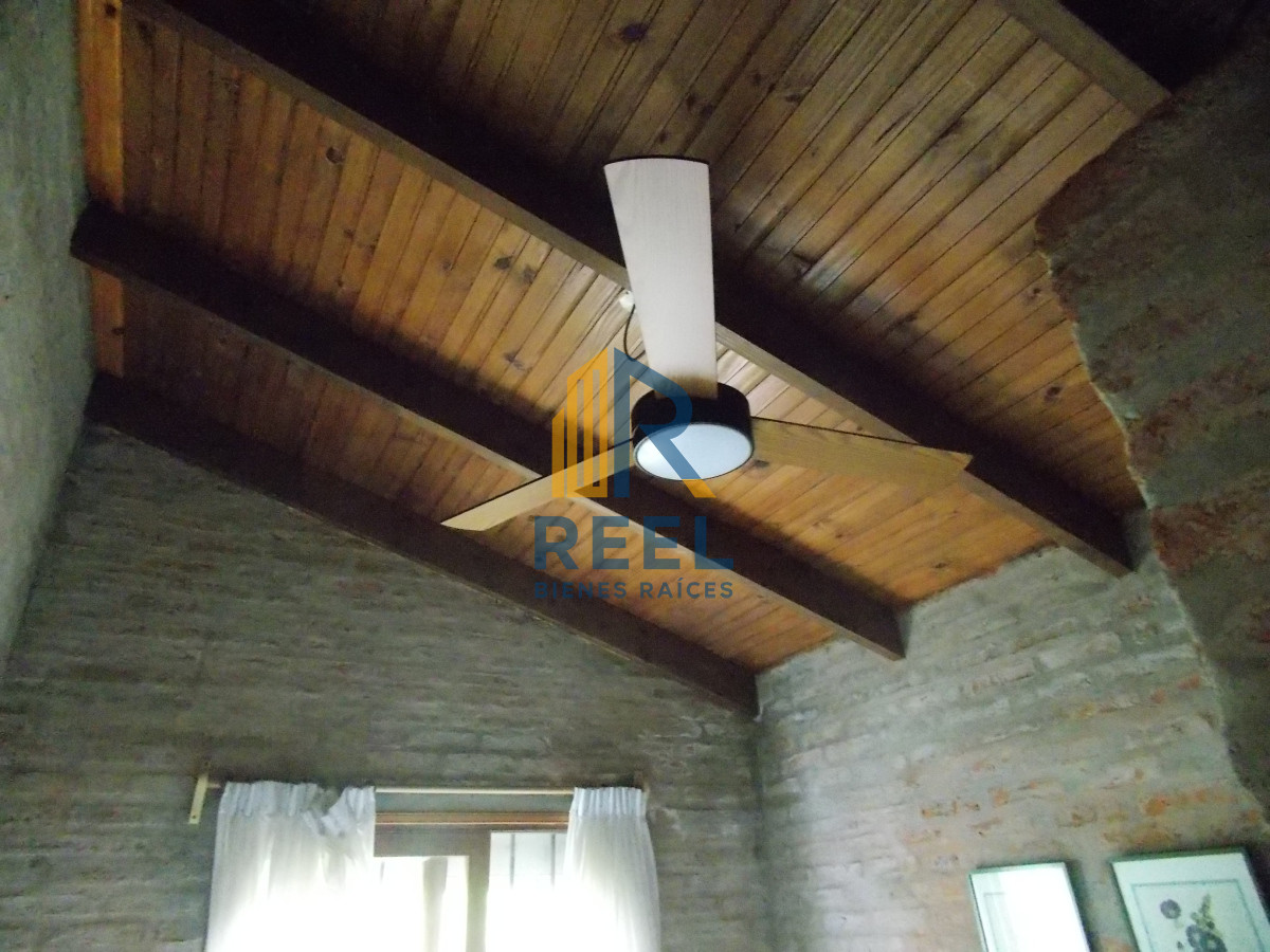 Casa ID.312 - PRECIOSA CASA EN BALNEARIO BS.AS Reciclada