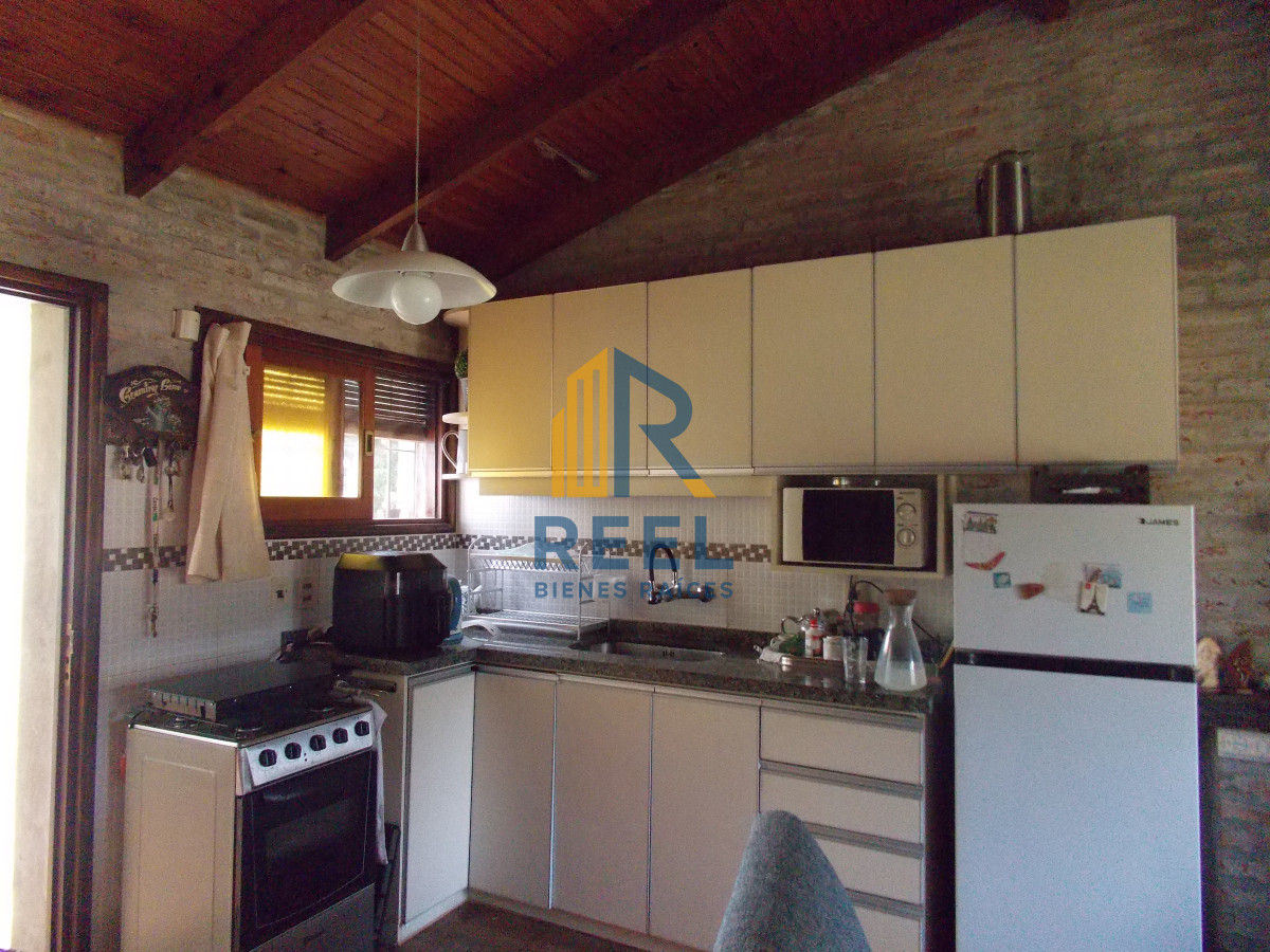 Casa ID.312 - PRECIOSA CASA EN BALNEARIO BS.AS Reciclada