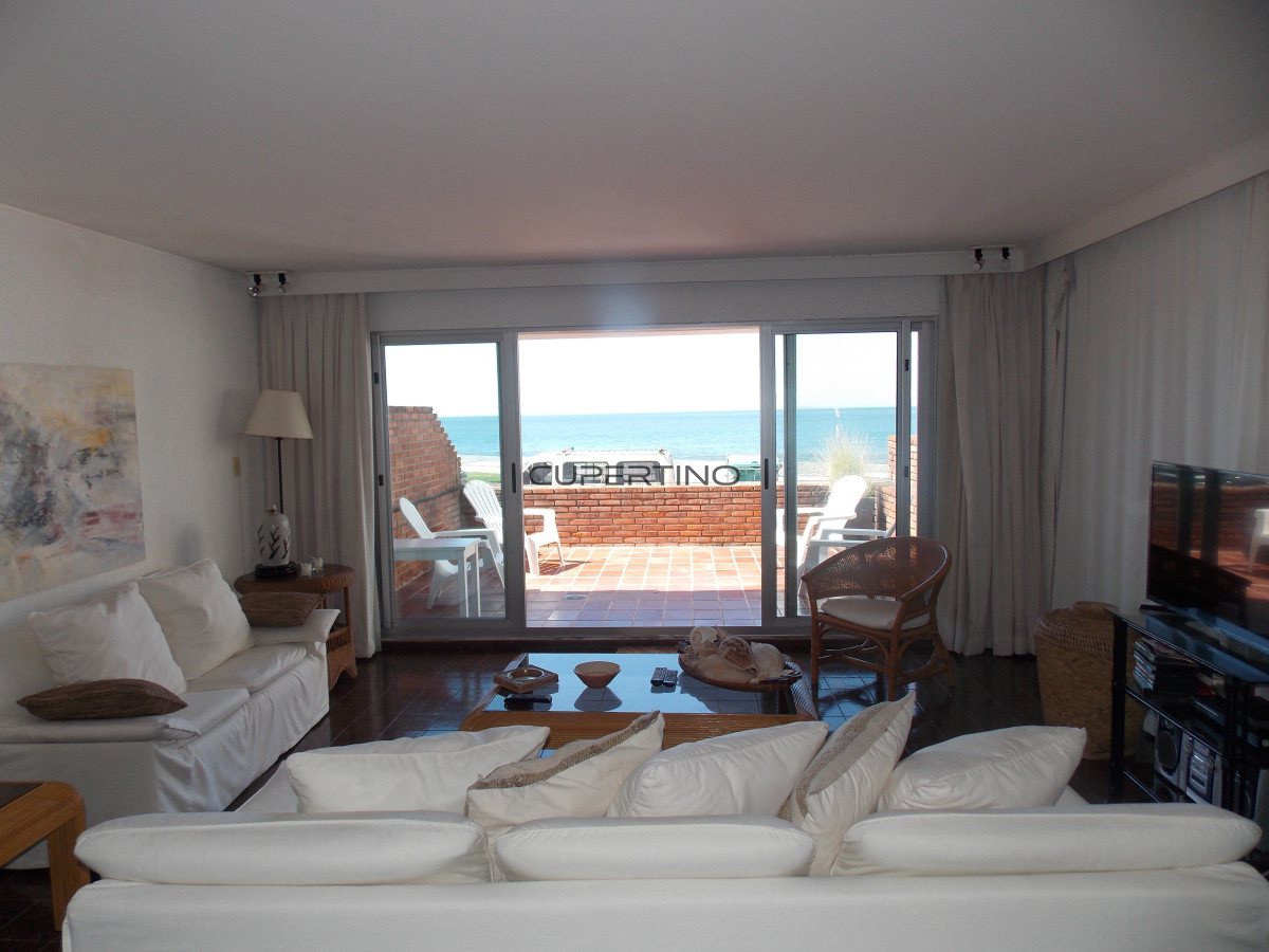Apartamento ID.142 - PENINSULA , FRENTE AL MAR BRAVA !!!