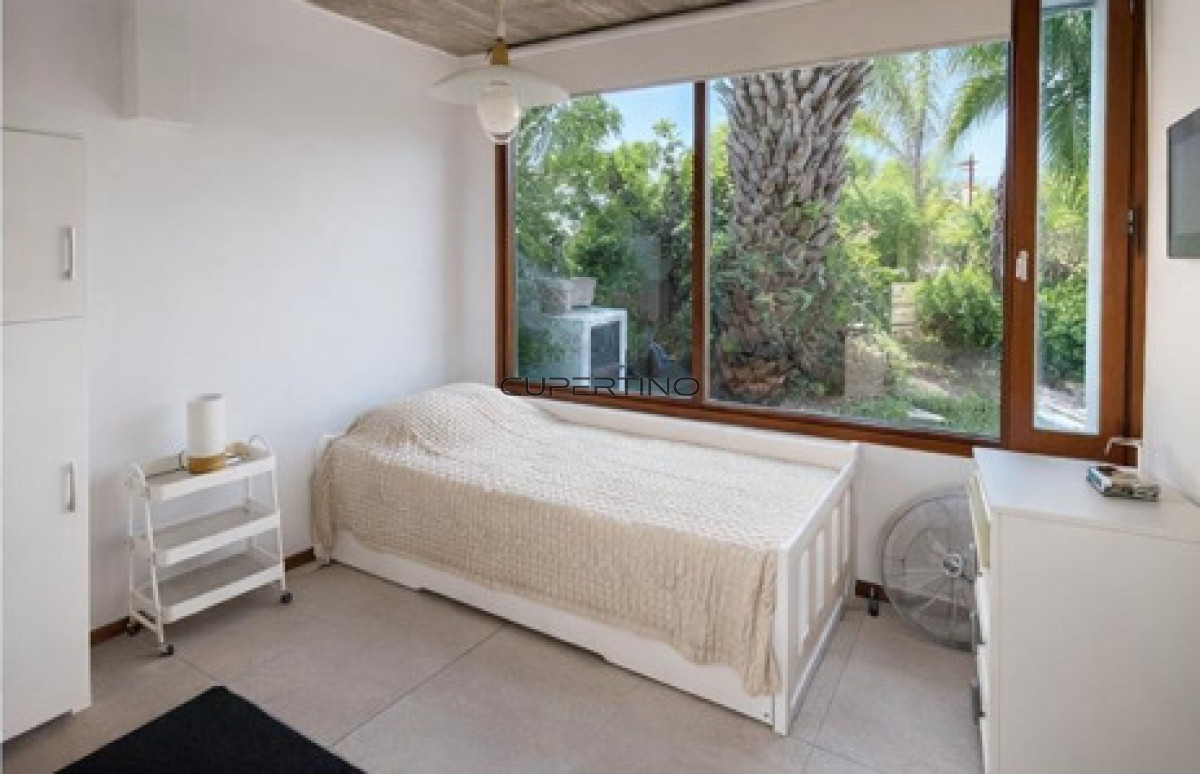 Casa ID.122 - MANANTIALES A 2 CUADRAS DEL MAR TOTALMENTE RENOVADA