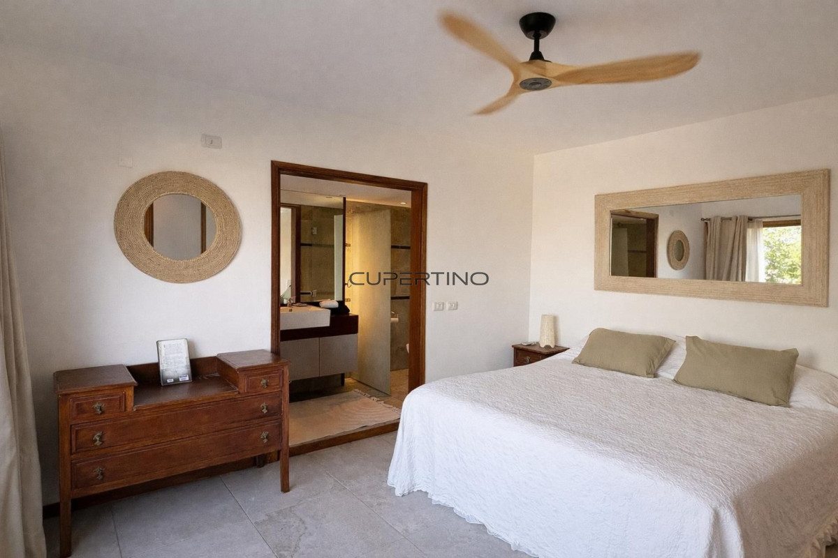 Casa ID.122 - MANANTIALES A 2 CUADRAS DEL MAR TOTALMENTE RENOVADA