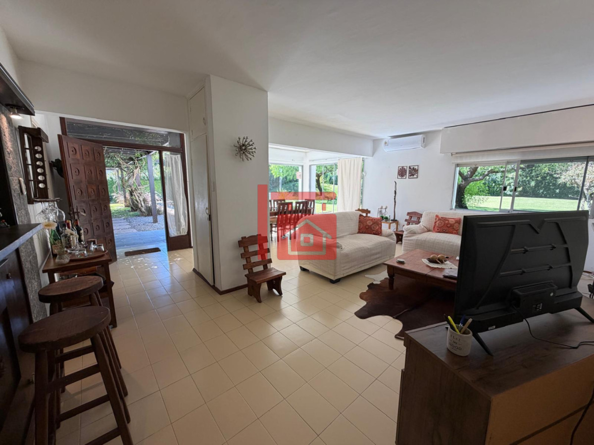 Casa ID.496 - RINCON DEL INDIO PARADA 23