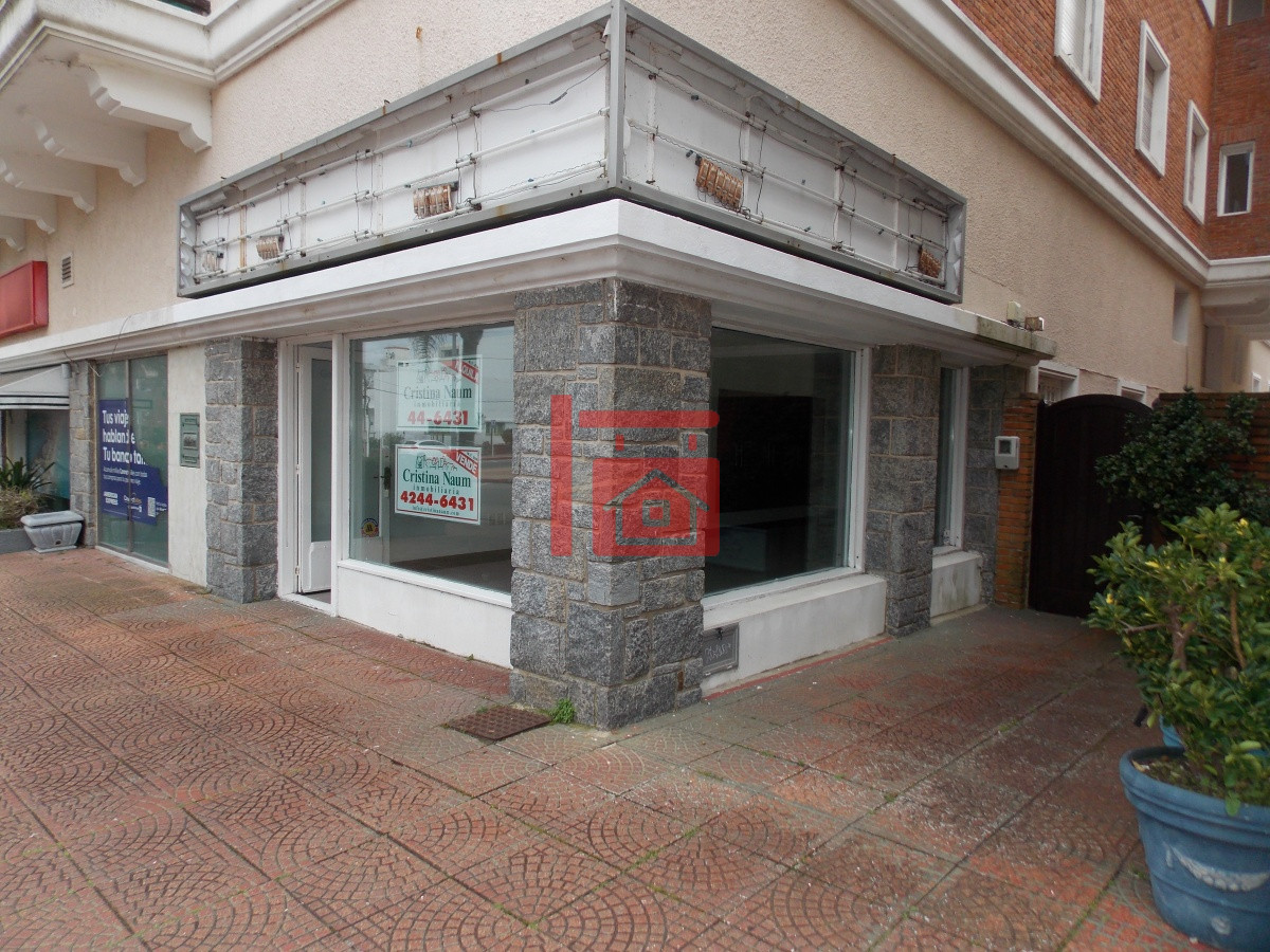 Local Comercial ID.369 - PENINSULA - EXCELENTE LOCAL SOBRE CALLE GORLERO !!!