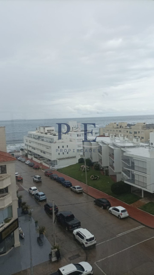 Apartamento en Venta 2 dorm 2 baños y garaje.. Península, Punta del Este - Imagen 3