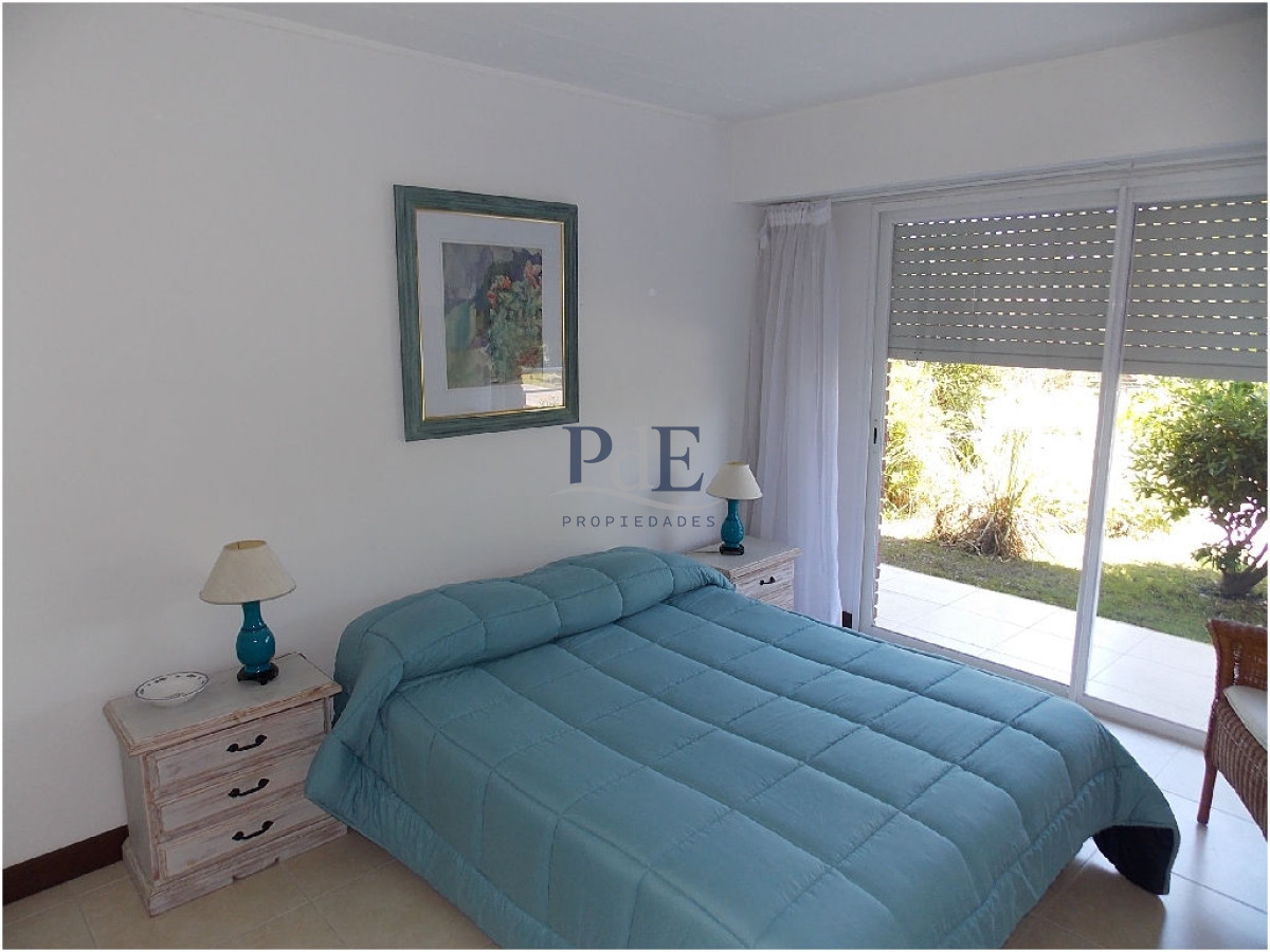 Apartamento en Rincón del Indio, a 1 cuadra del mar - Imagen 26