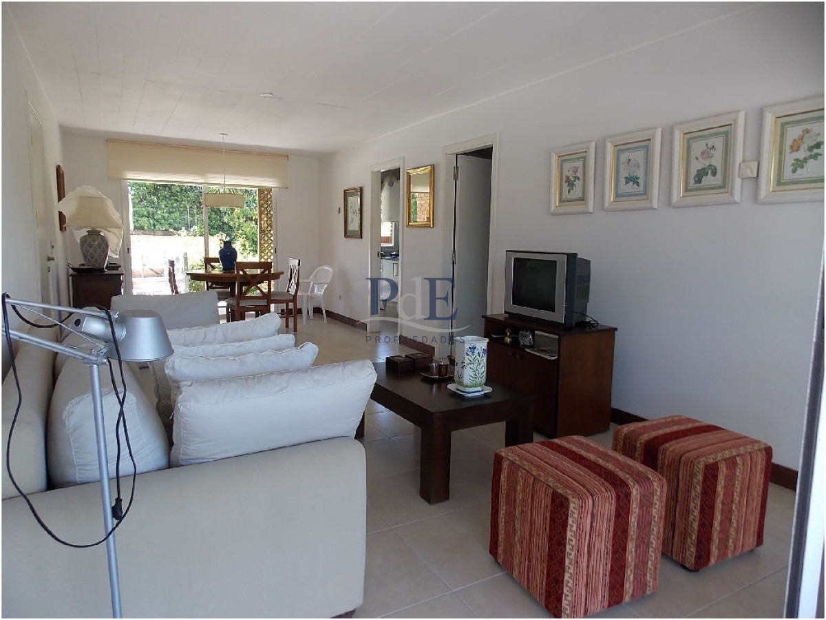 Apartamento en Rincón del Indio, a 1 cuadra del mar - Imagen 6