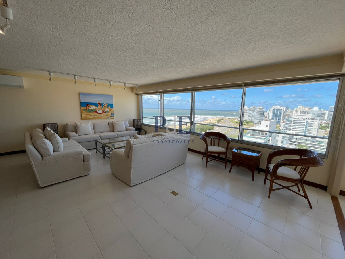 Apartamento en Playa Brava 4 Dormitorios Frente al mar. - Imagen 6