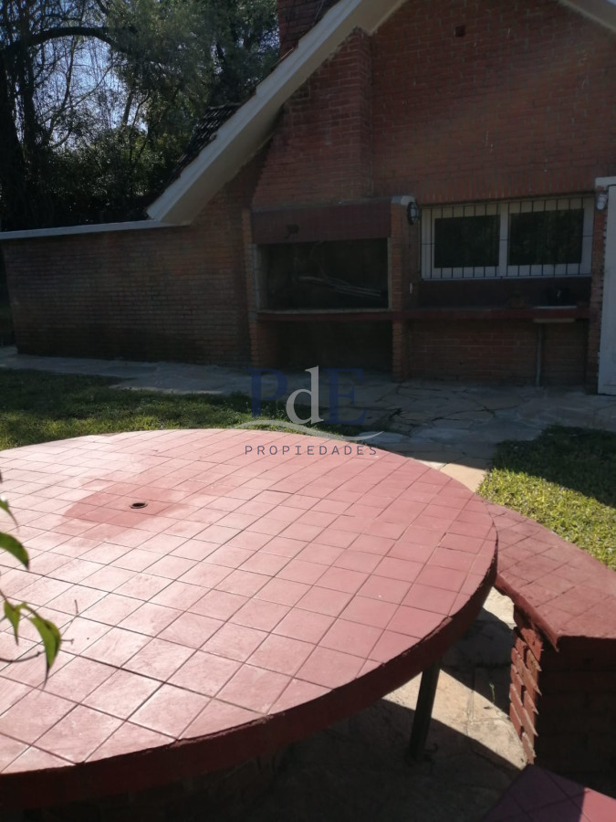 MUY BUENA CASA UBICADA EN EL CORAZÓN DEL BARRIO DEL GOLF - Imagen 53