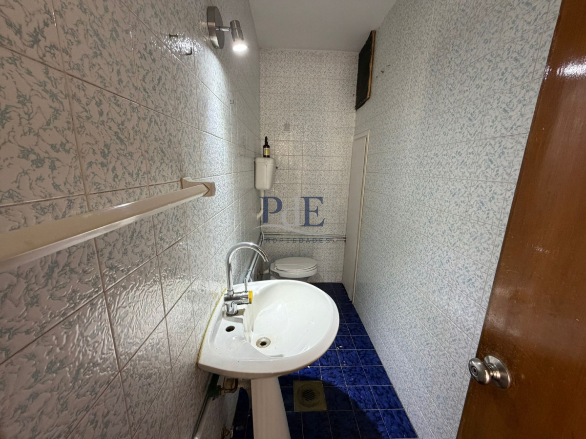 Local Comercial en venta o alquiler en plena Península!! - Imagen 7