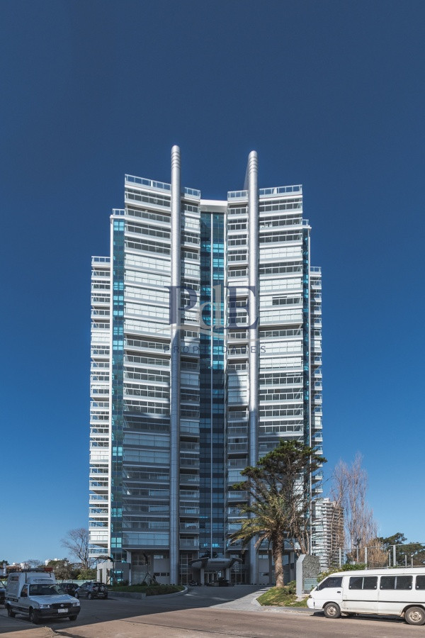 Apartamento en venta | Torre de categoría, Playa Mansa - Imagen 20