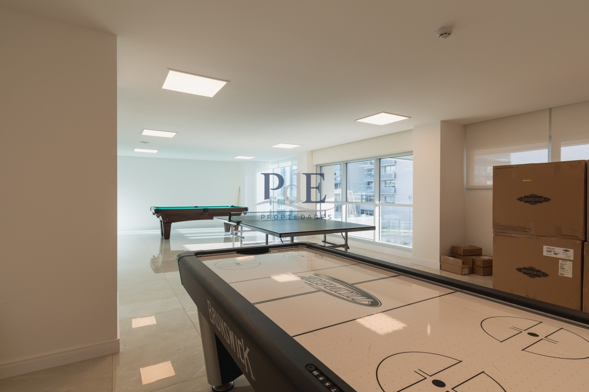 Apartamento en venta | Torre de categoría, Playa Mansa - Imagen 32