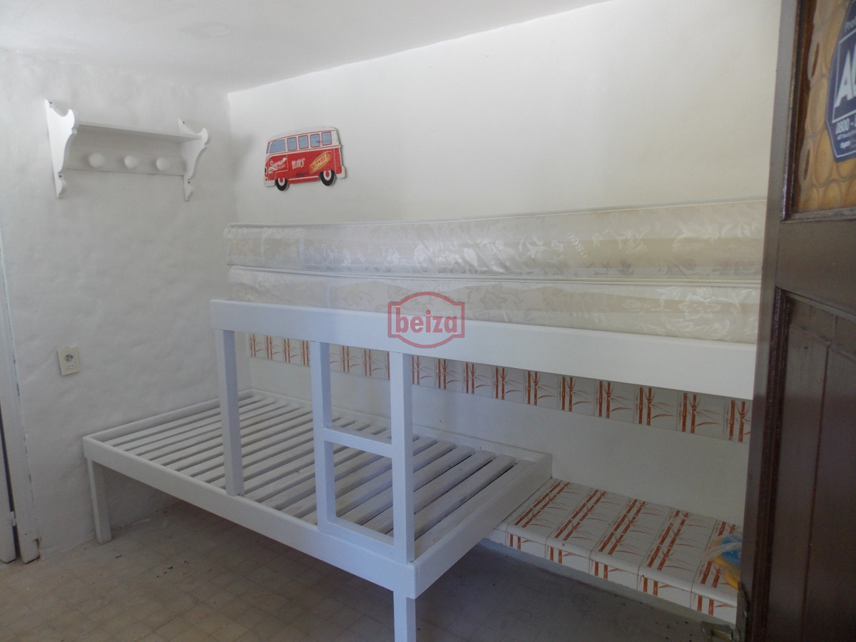 Casa ID.166906/Casas-en-Venta--Beiza-Propiedades - Importante casa a metros de la playa Mansa.