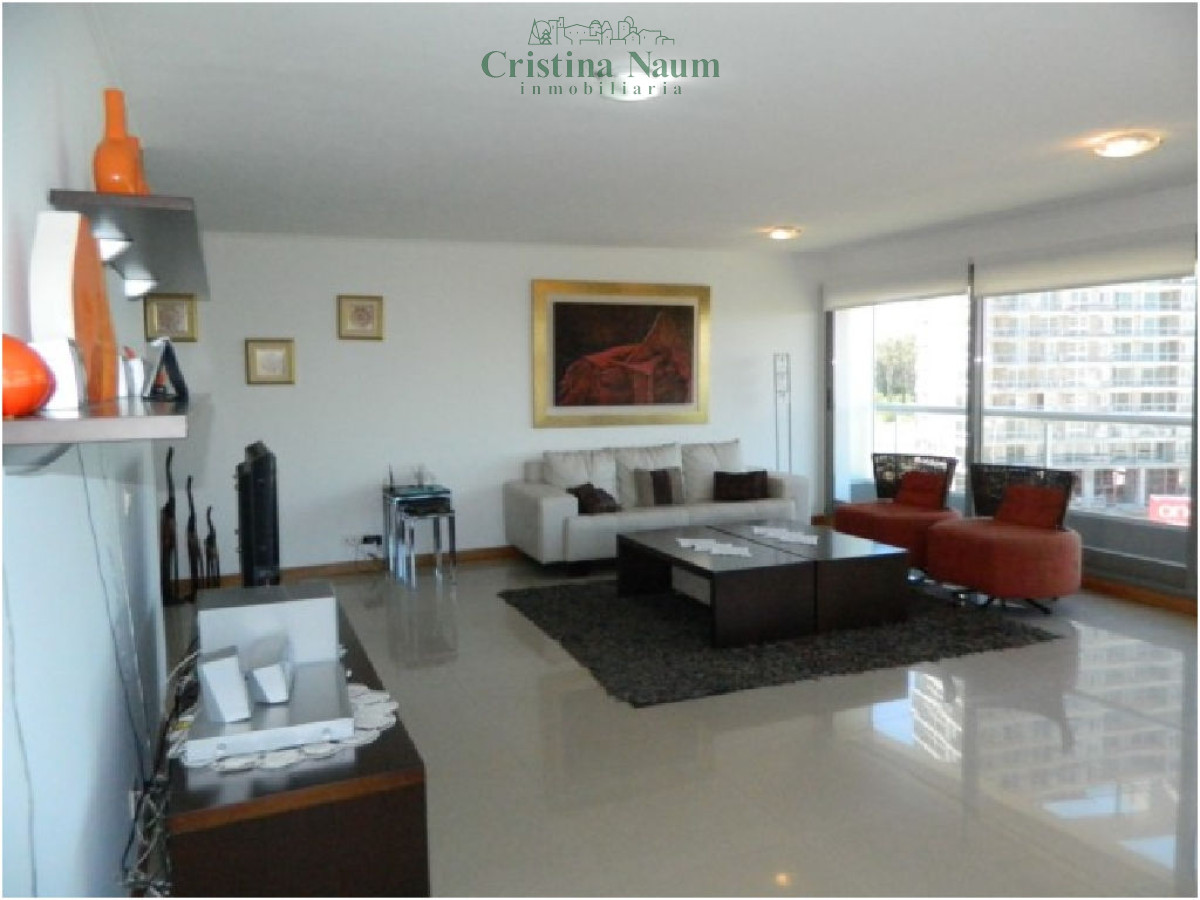 Apartamento en Brava, 3 dormitorios * - CNI16107A