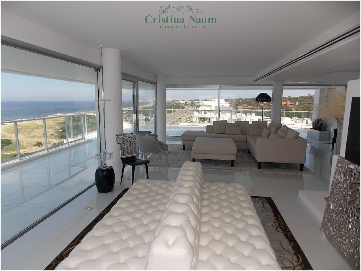 Brava - GoPunta - Portal Inmobiliario de Punta del Este - Maldonado