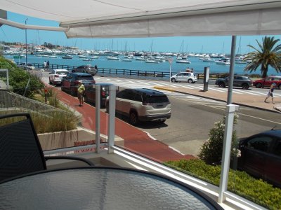 PUERTO, APARTAMENTO TIPO CASA, JARDIN, PISCINA Y BARBACOA PROPIAS