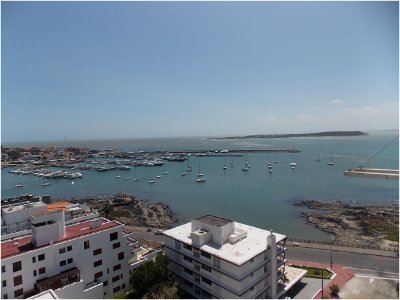 Apartamento en Península con vista al Puerto