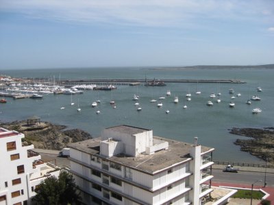 Peninsula, vista al Puerto