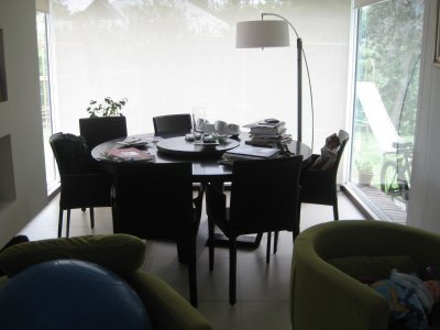 excelente casa en cantegril de 5 dormitorios - cni18188c