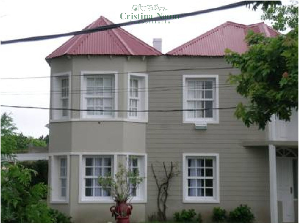 Espectacular casa en La Barra - CNI35213C
