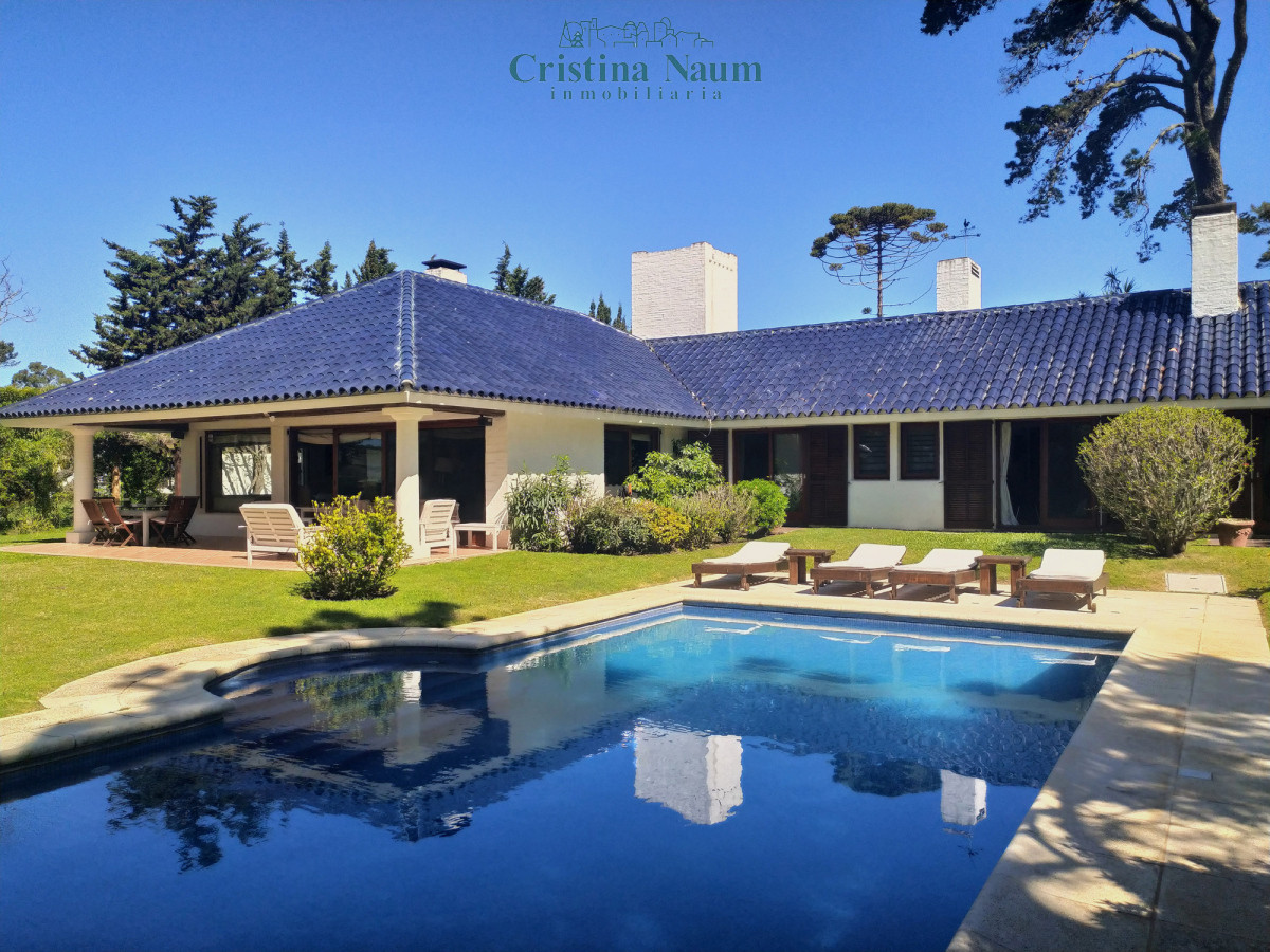 Golf - GoPunta - Portal Inmobiliario de Punta del Este - Maldonado