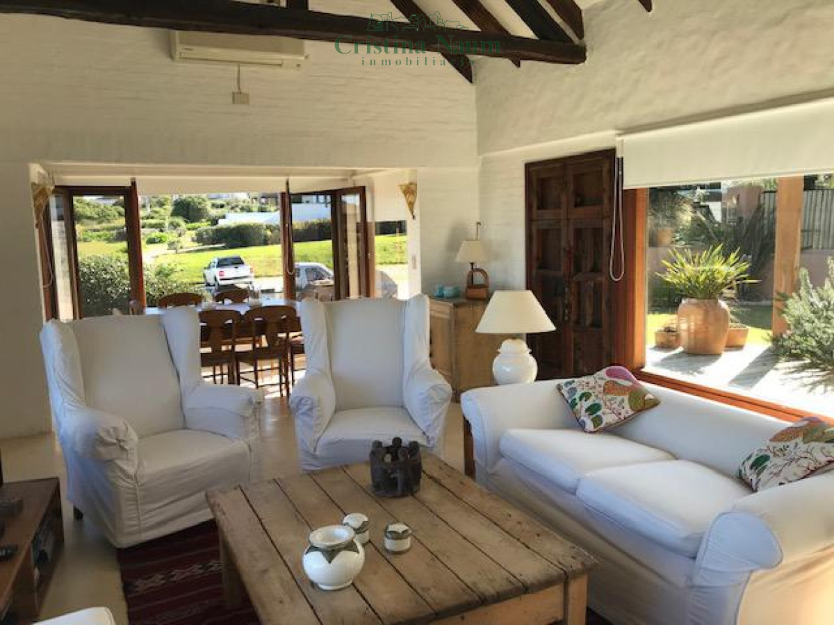 Montoya - GoPunta - Portal Inmobiliario de Punta del Este - Maldonado