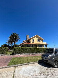 PENINSULA....Magnífica casa en primera línea frente al mar y puestas de sol. 