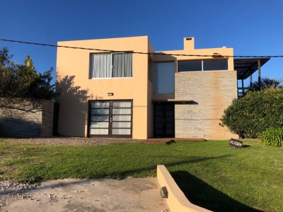 Casa en El Chorro con vista al mar