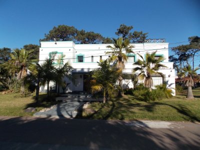 Casa en Rincon del Indio, a 100 mts. del mar