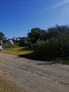 UNO DE LOS ULTIMOS PREDIOS EN R.DEL INDIO 