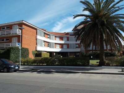 IMPERDIBLE OPORTUNIDAD EN EMBLEMATICO EDIFICIO EN LA PENINSULA 
